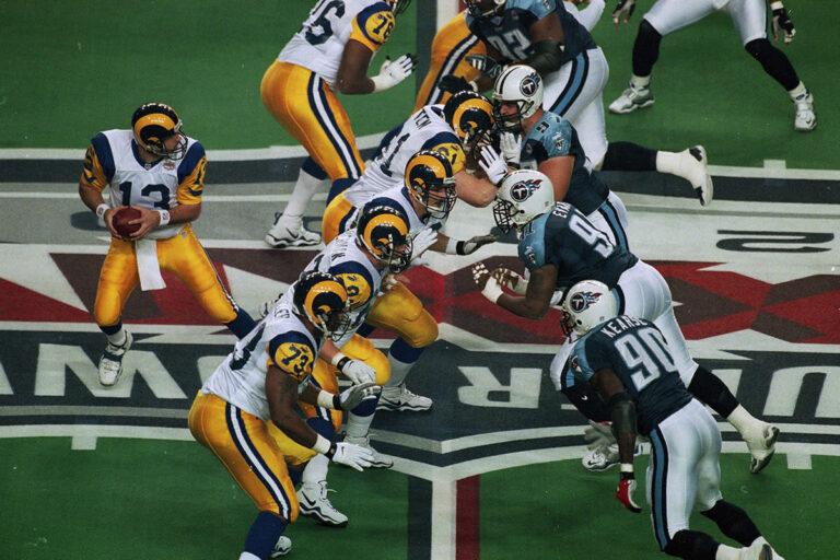 Super Bowl XXXIV: Rams vs. Titans – The Tussle for Glory in the ‘Greatest Show on Turf’